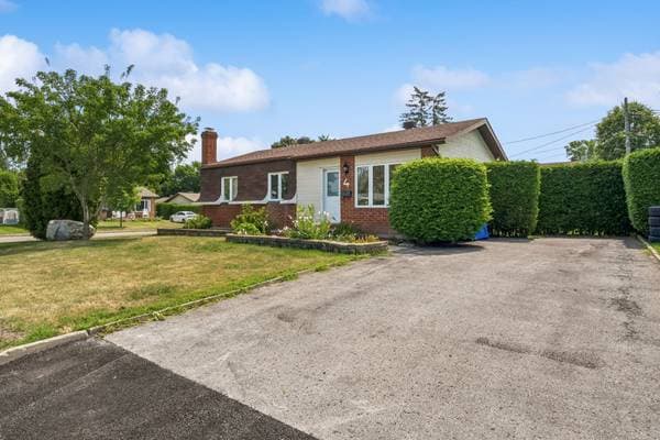 house — 4 Rue Cardinal, Montréal (L'Île-Bizard/Sainte-Geneviève)