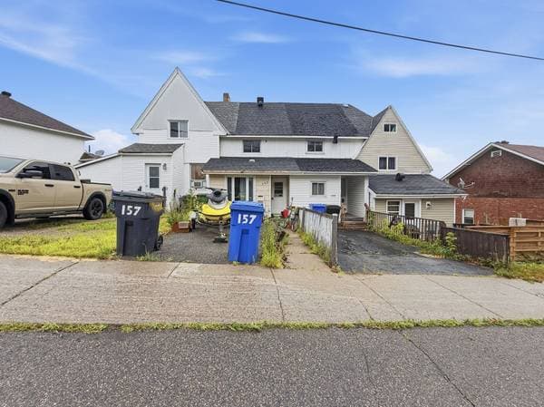 house — 157 Av. Riordon, Témiscaming