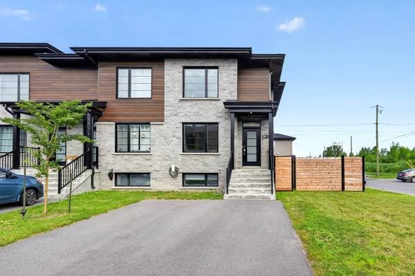 cottage — 38 Rue Morell #12, Beauharnois
