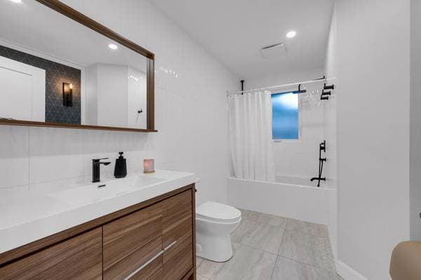 19 Rue Parklane, Dollard-des Ormeaux — photo 17