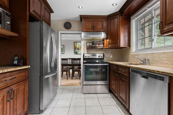60 Rue Avondale, Dollard-des Ormeaux — photo 2