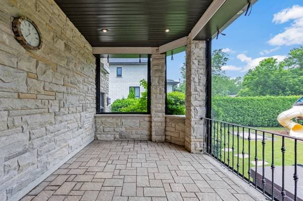 6 Rue Simone-De Beauvoir, Notre-Dame-de-L'Île-Perrot — photo 36