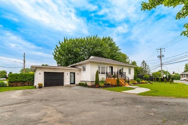 222 Rue Jean-Talon, Saint-Jean-sur-Richelieu — photo 2
