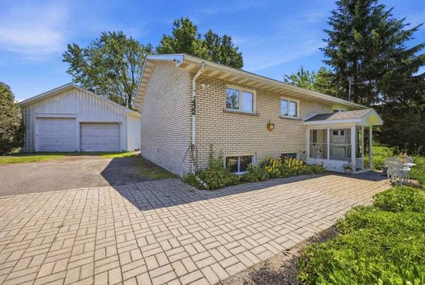 house — 432 Rg St-Édouard, Saint-Jean-sur-Richelieu