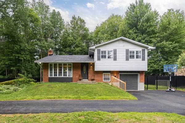 house — 2716 Rue de Bay Meadow, Saint-Lazare