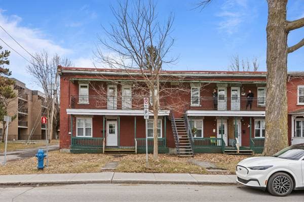 plex — 422 -428A Boul. du Havre, Salaberry-de-Valleyfield