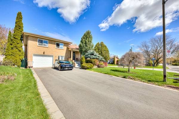 245 Av. Braebrook, Pointe-Claire — photo 2