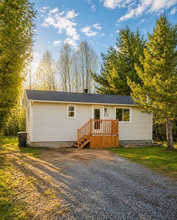 house — 29 Rue Lapointe, Saint-Lin/Laurentides