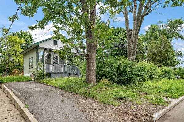 house — 655 Av. Monette, Dorval