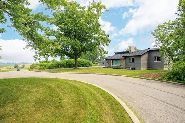 3 Rue Marceau, Notre-Dame-de-L'Île-Perrot — photo 40