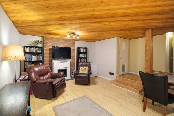 27Z Rue des Capucines, Gatineau (Hull) — photo 23