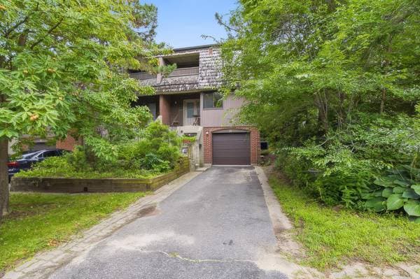 27Z Rue des Capucines, Gatineau (Hull) — photo 31